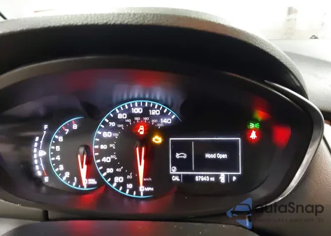 2018 Chevrolet Trax Lt z USA, uszkodzony, nr VIN KL7CJLSB7JB638761